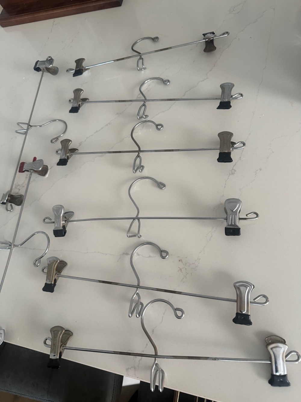 Set of 8 Metal Skirt/Pant Hangers with Clips - Silver - Picture 12 of 13